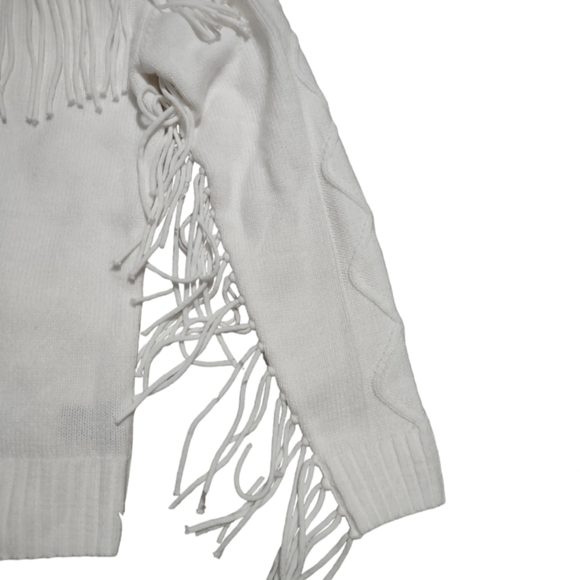 Off the Shoulder Fringe Sweater Size 1 Plus Size NWOT - Picture 3 of 8